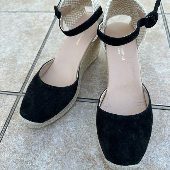 L.K.Bennett Harrison Suede Wedge Heel Sandals - Picture 4 of 16